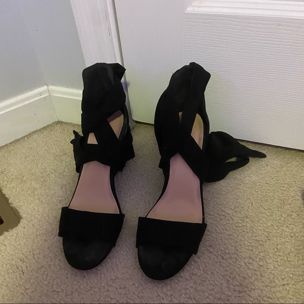 black tie up heels